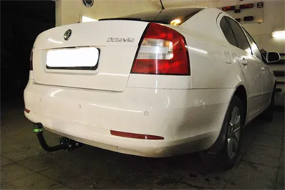 Фаркоп для Skoda Octavia II лифтбек (1Z3) 2008-2013, Skoda Superb 2 (3T5) универсал 2009-2015 - фото 46248