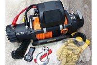 Лебедка электрическая 12V MAXPOWER 12000lbs / 5443 кг (механизм влагозащищены (IP66)) с кевларовым т