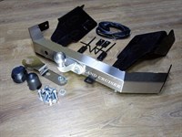 Фаркоп на Toyota Land Cruiser Prado 150 2009- с накладкой с надписью Land Cruiser F 1800/120